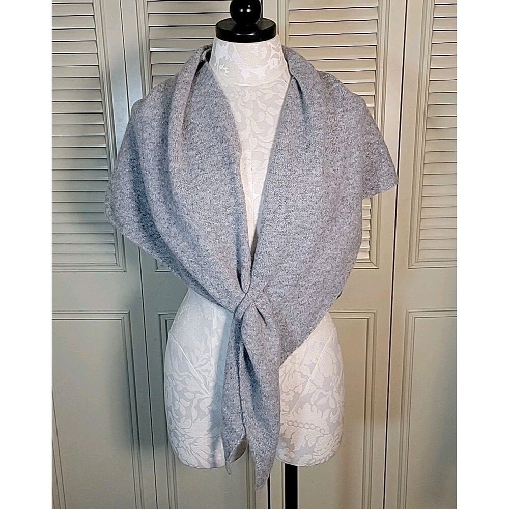 JC Sunny Gray Cashmere Blend Triangle Shawl Wrap with Loop Closure